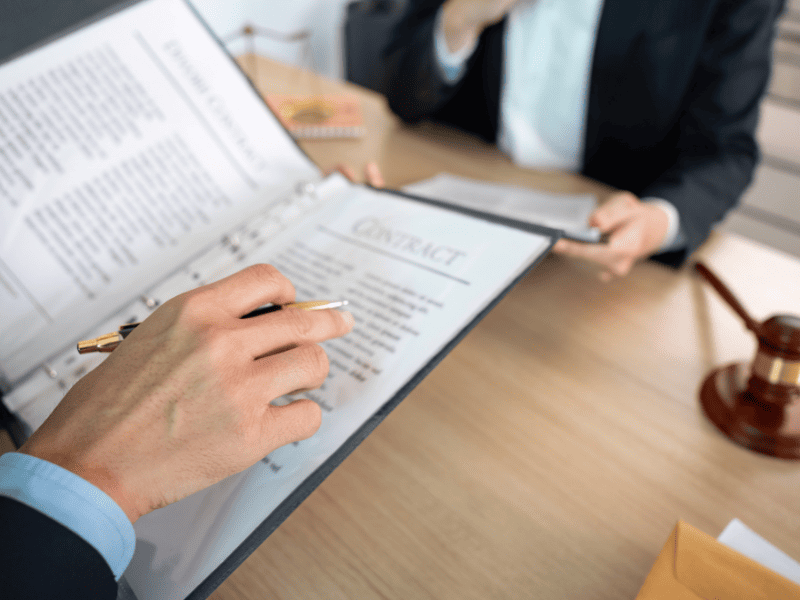 Revisão de Contratos